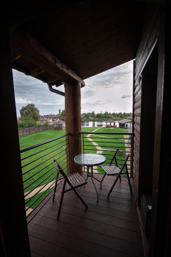 Eden Resort Yasnogorodka  Buitenkant foto